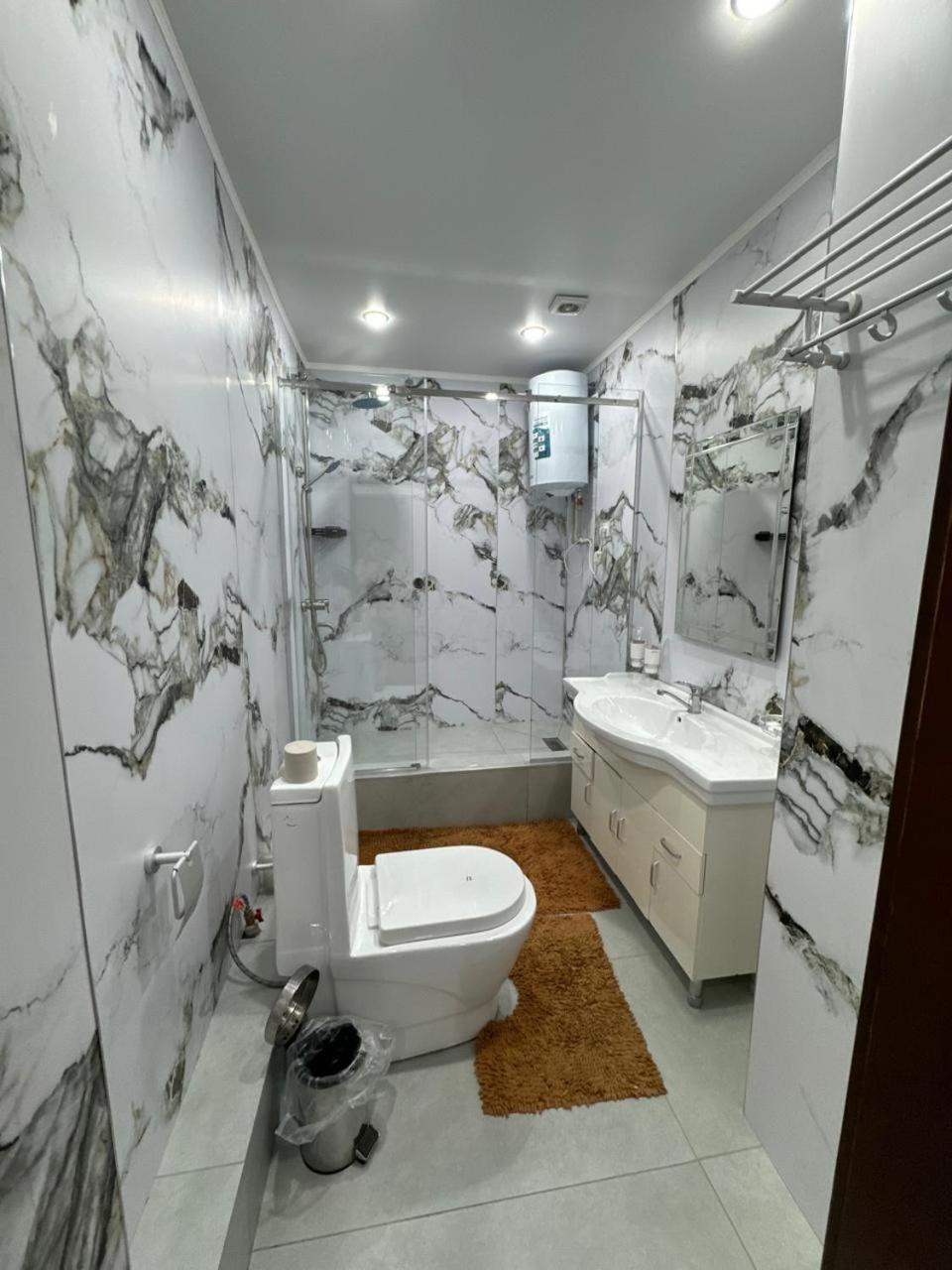 The Grand Hotel 세메이 외부 사진
